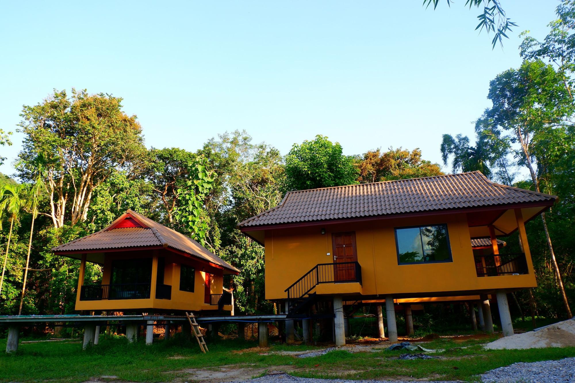 Art'S Riverview Lodge Khao Sok National Park Exterior foto