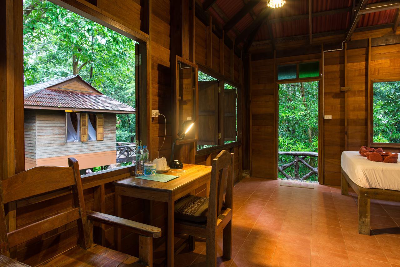 Art'S Riverview Lodge Khao Sok National Park Exterior foto